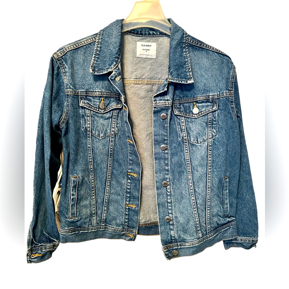 🌞 Old Navy Boyfriend Blue Jean Jacket Size S - Picture 1 of 4